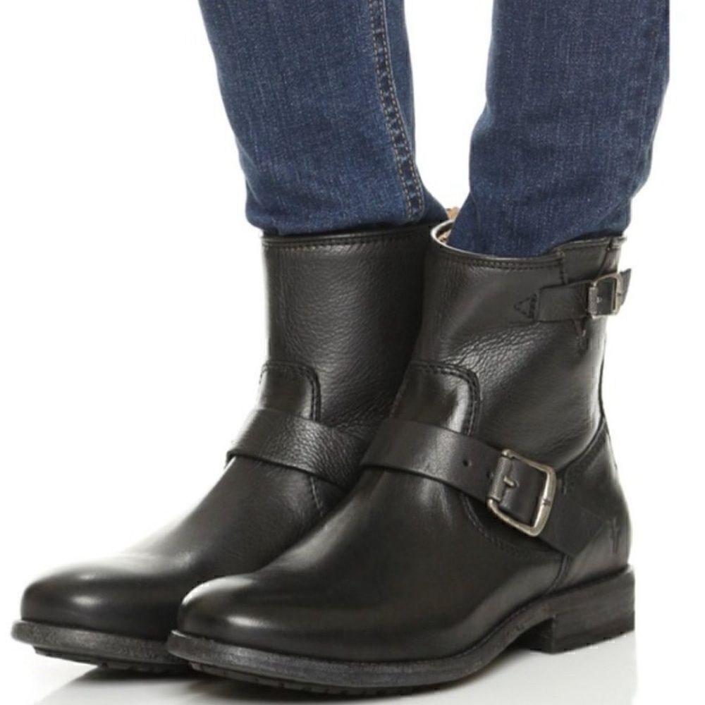Frye Vicky Engineer Ankle Bootie. 7.5